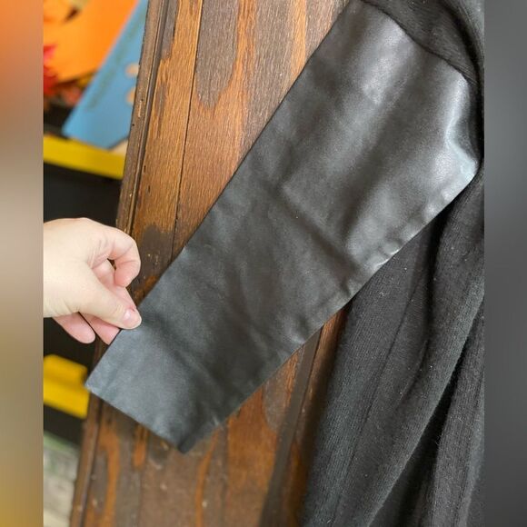 Zara black faux leather elbow open cardigan size medium - Picture 12 of 14